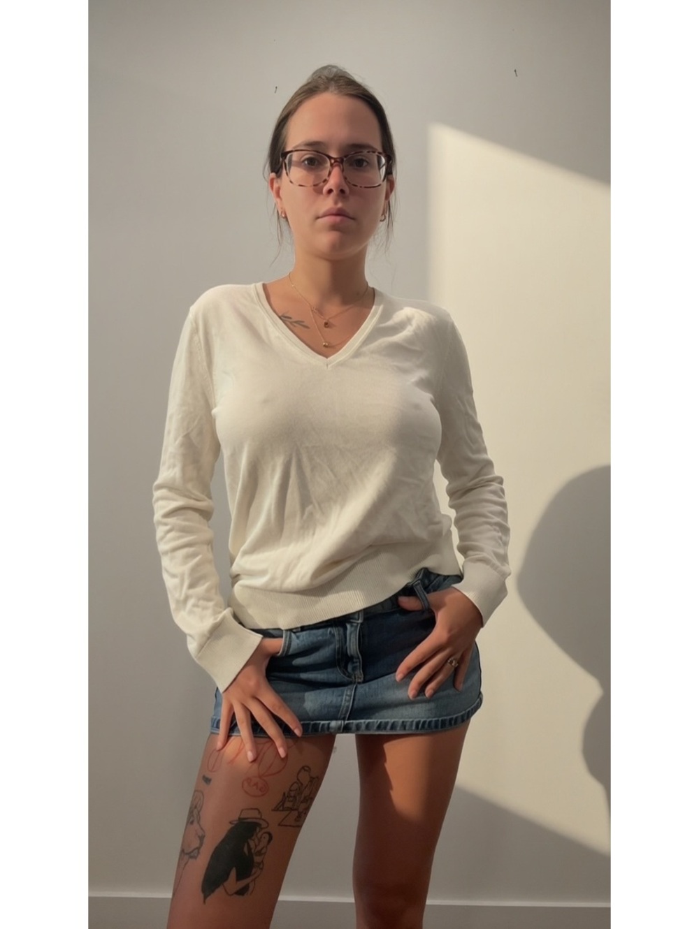 Banana Republic Forever Sweater White V-Neck